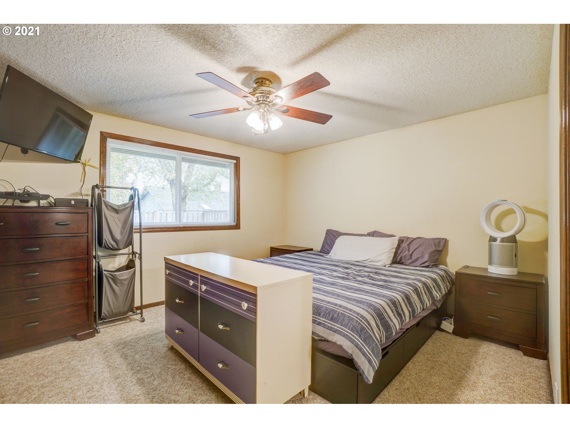 17705 Southwest Sumac Lane Aloha, OR 97007 - Photo 13 of 25 Gallery Image 13