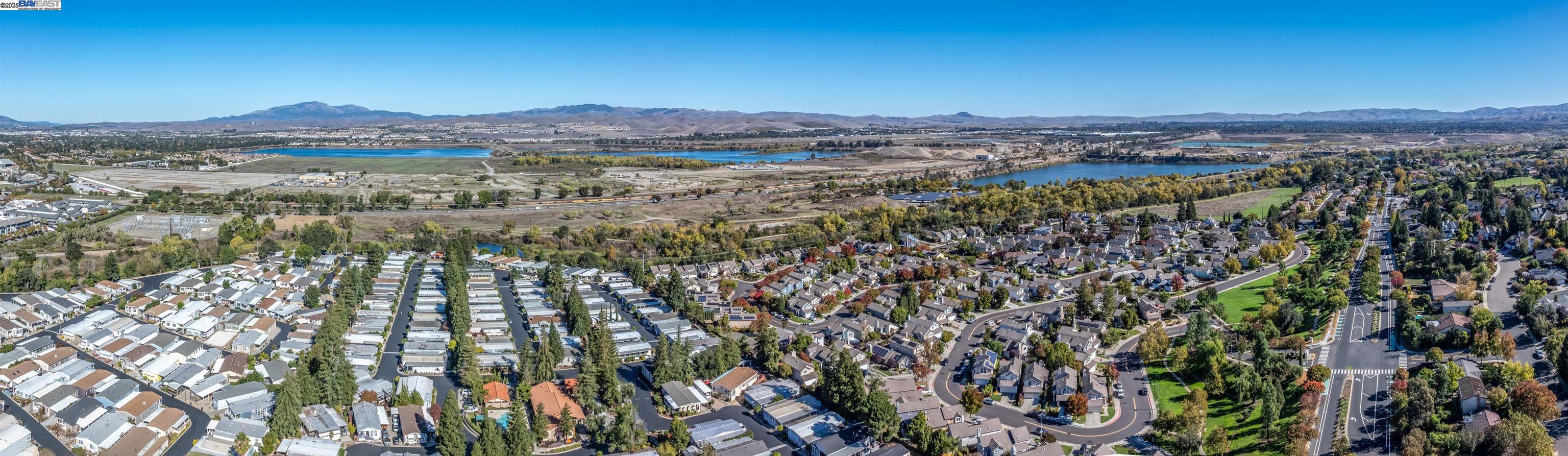 3263 Vineyard Avenue, Unit 89 Pleasanton, CA 94566 - Photo 33 of 41 a view of city and mountain
