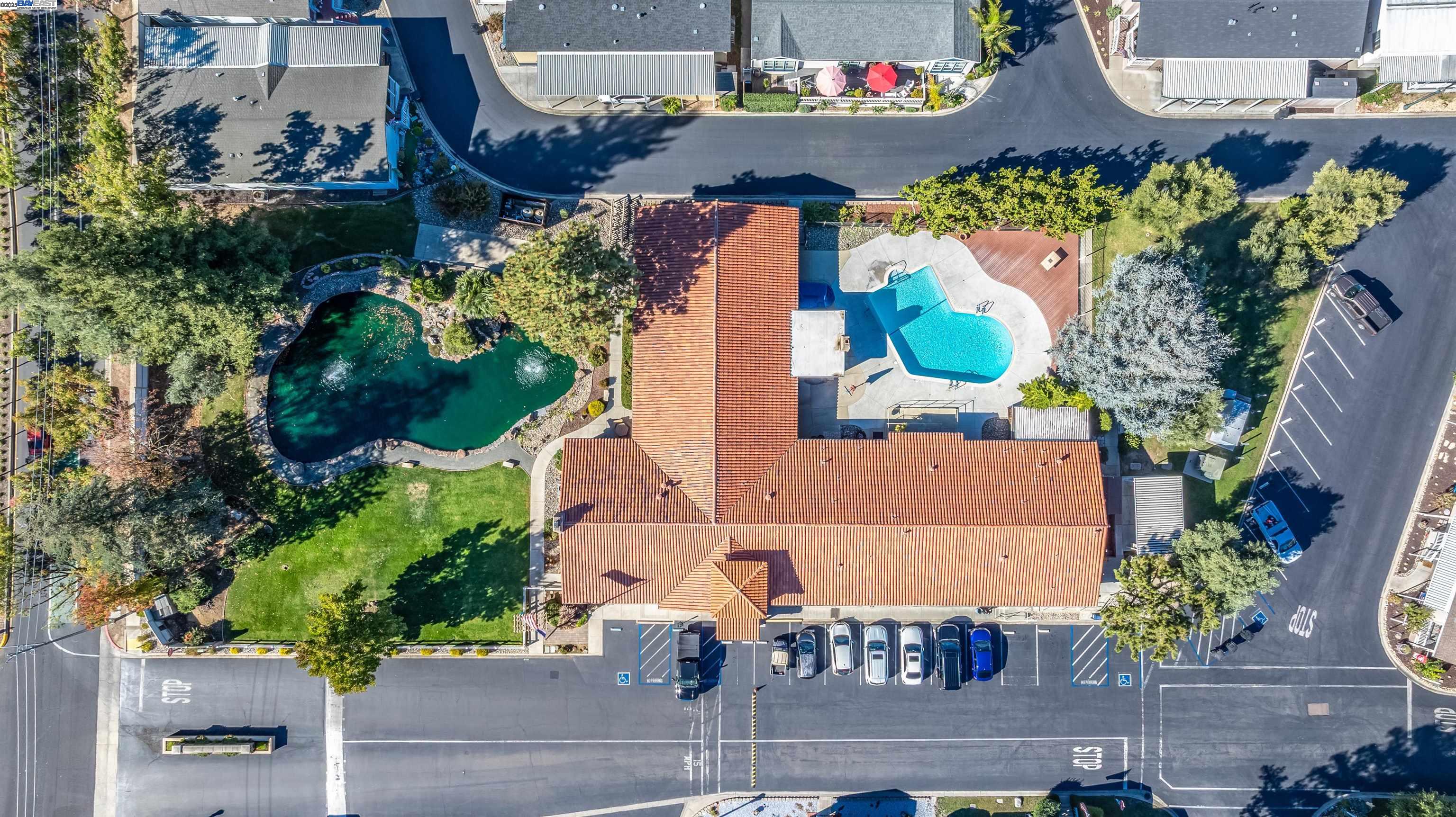 3263 Vineyard Avenue, Unit 89 Pleasanton, CA 94566 - Photo 36 of 41 an aerial view of a building and yard