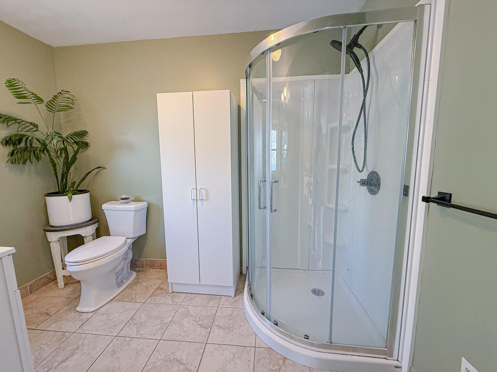 158 Wyman Road Milbridge, ME 04658 - Photo 21 of 40 Downstairs bathroom