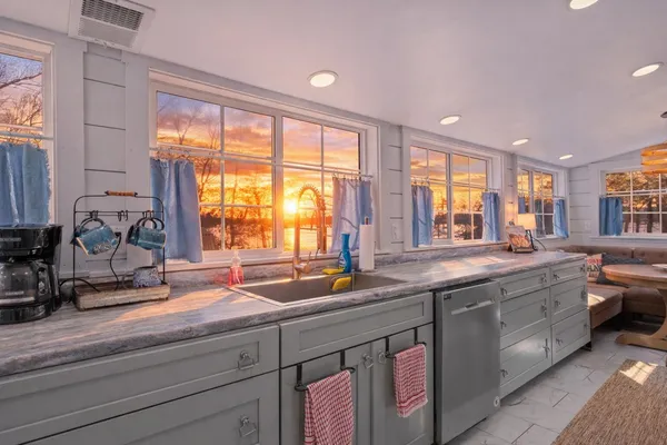 $399,900 | 91 Duncan Road, Jefferson, ME 04348