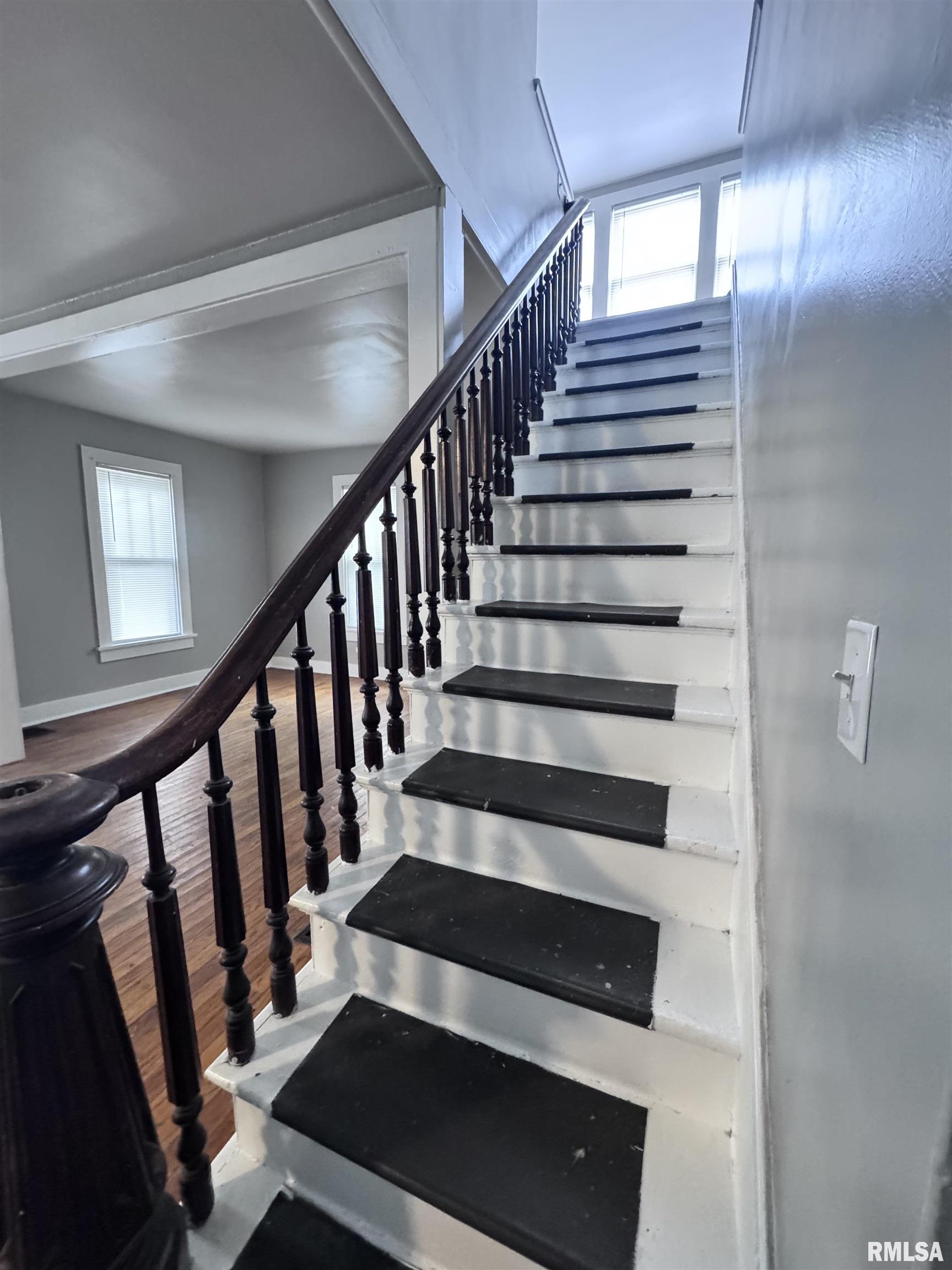 217 North Clay Street Macomb, IL 61455 - Photo 12 of 17