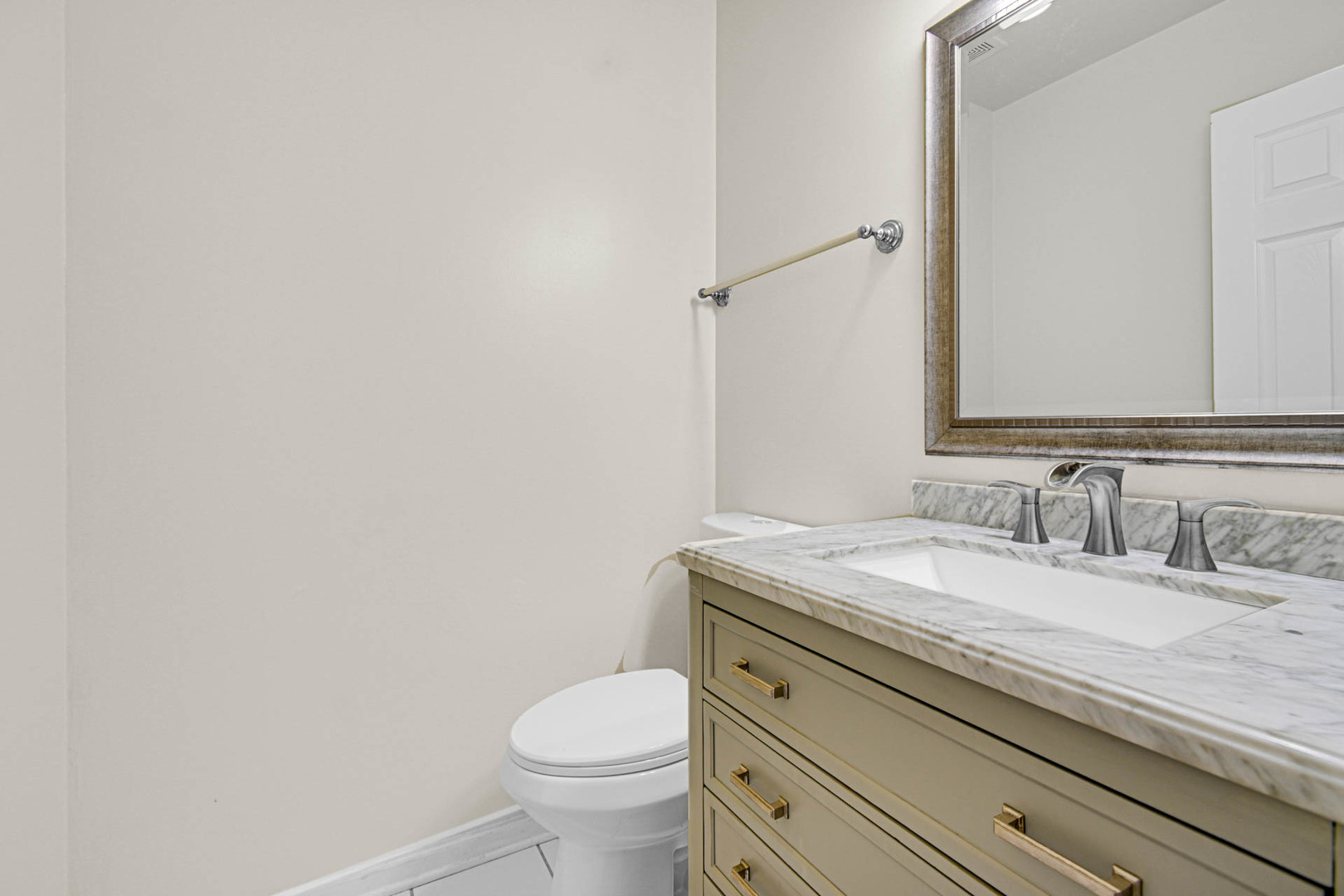 1853 Lake Shore Court Romeoville, IL 60446 - Photo 21 of 35