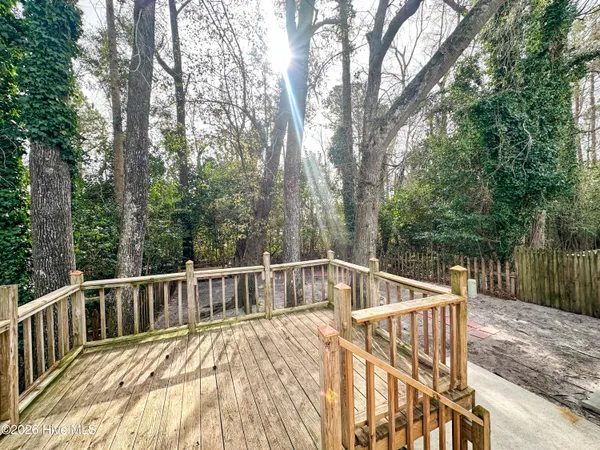 $1,650 | 631 Varsity Drive, Wilmington, NC 28403