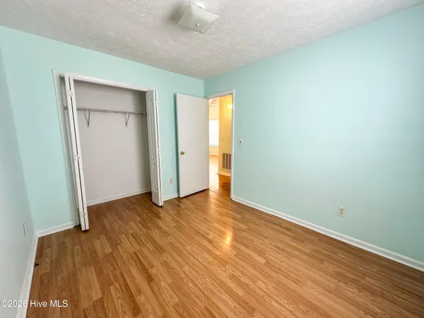 $1,650 | 631 Varsity Drive, Wilmington, NC 28403