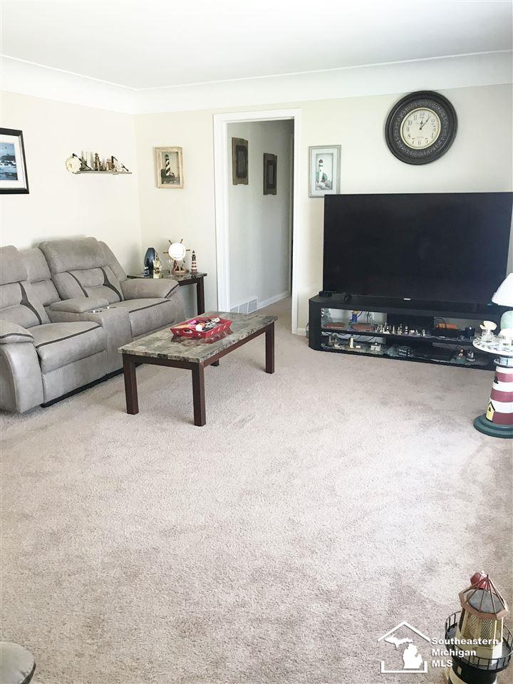 2025 Strasburg Road, Unit 2025 STRASBURG 2 ( UP) Monroe, MI 48161 - Photo 22 of 46