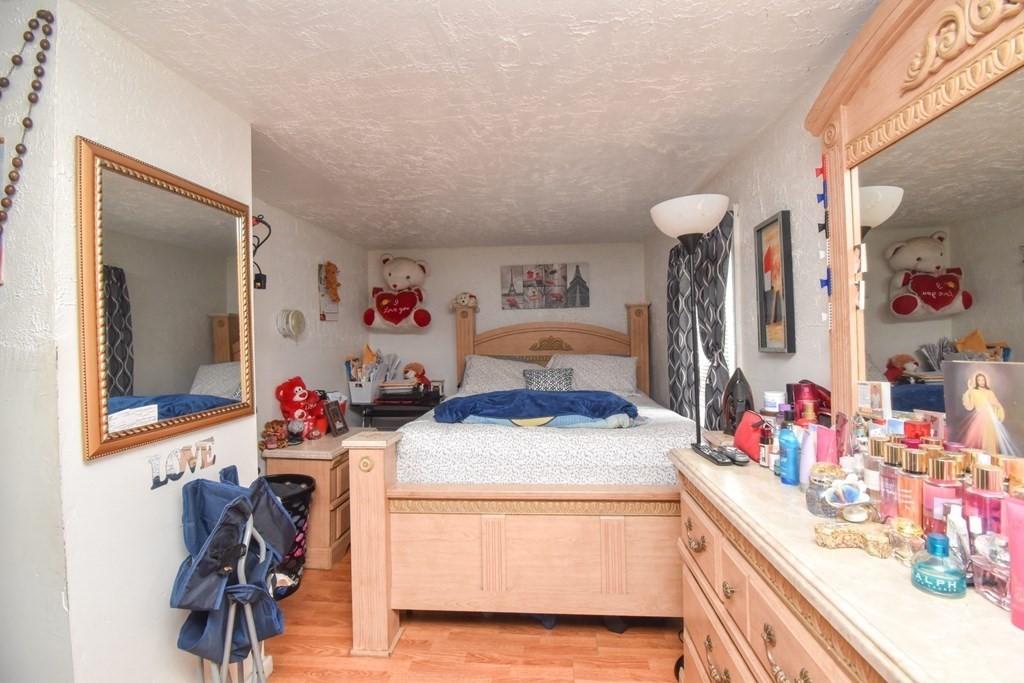 75 Wrentham Road Springfield, MA 01119 - Photo 14 of 24
