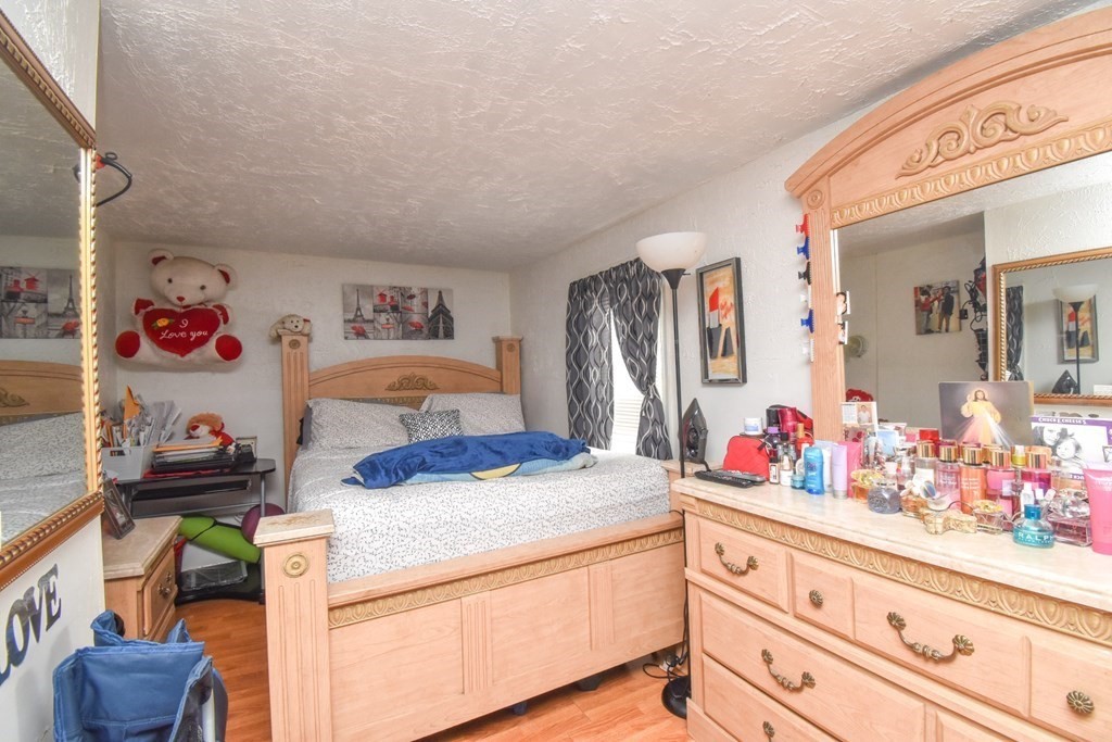 75 Wrentham Road Springfield, MA 01119 - Photo 15 of 24