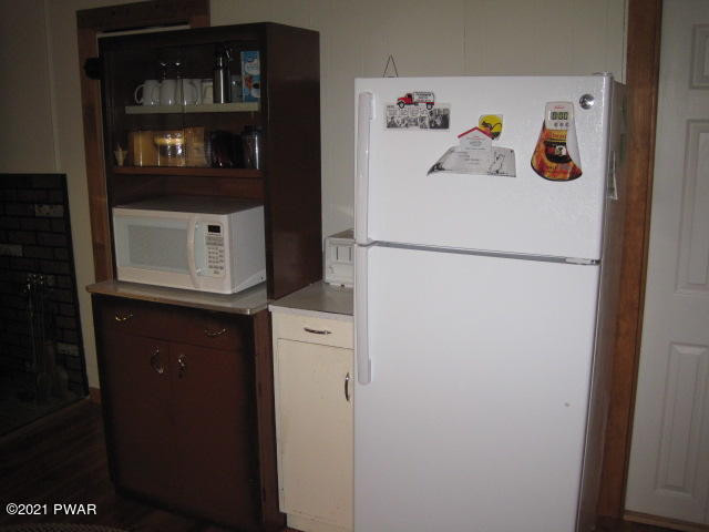 151 North Shore Road Greentown, PA 18426 - Photo 12 of 25