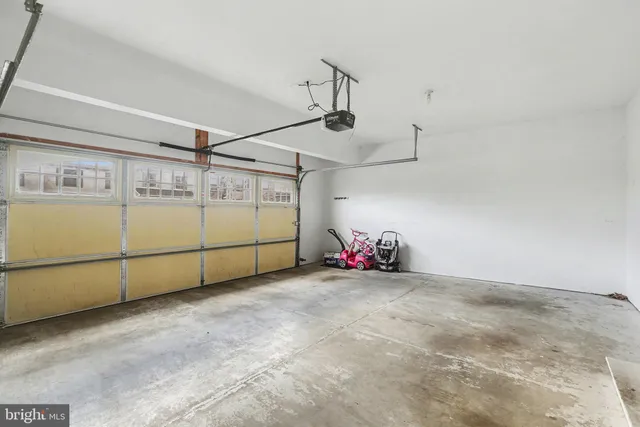 a view of a yard in front of a house