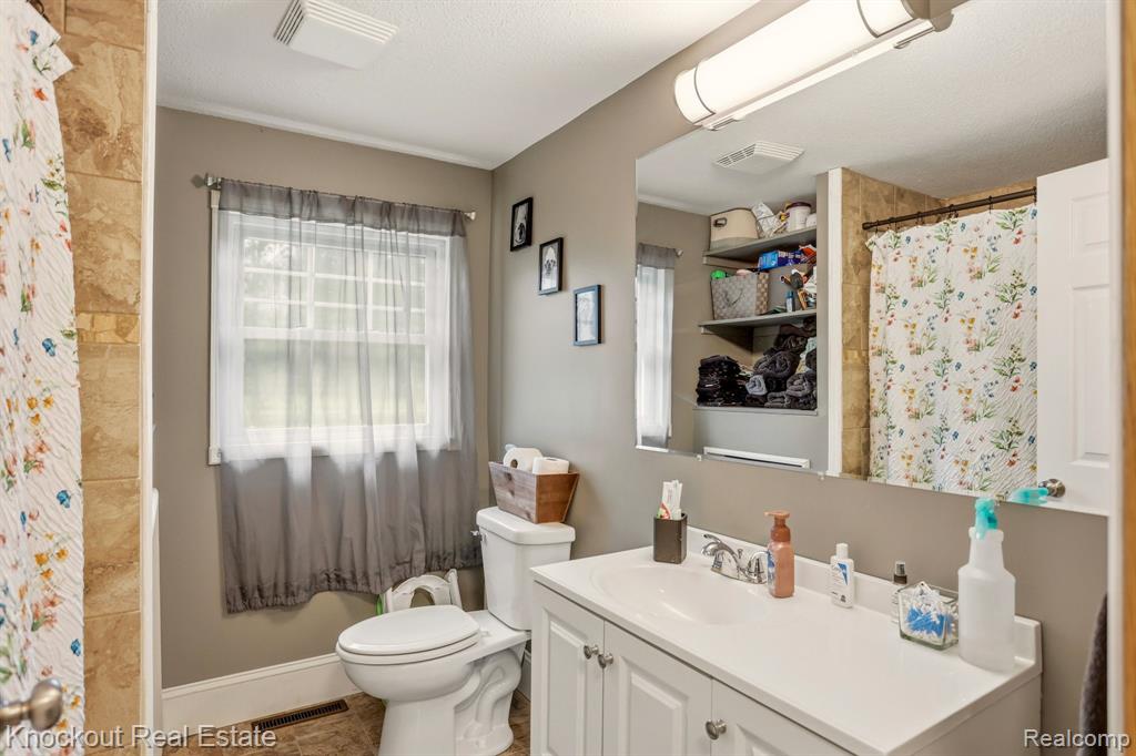 8997 North Belsay Road Millington, MI 48746 - Photo 15 of 42 Gallery Image 15