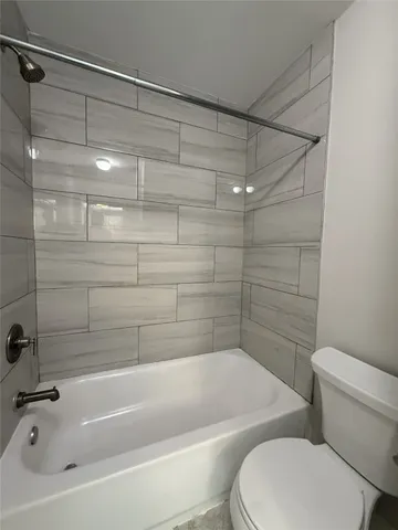 $800 | 1824 Thonig Road, Unit 7, Houston, TX 77055