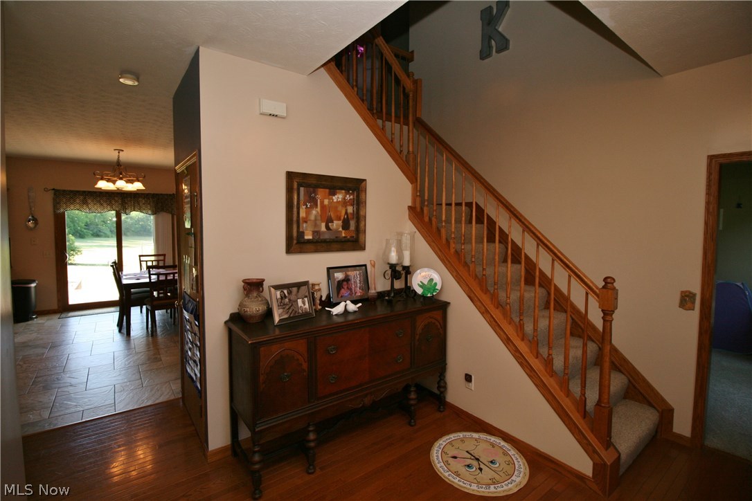 1424 Center Road Clinton, OH 44216 - Photo 2 of 32