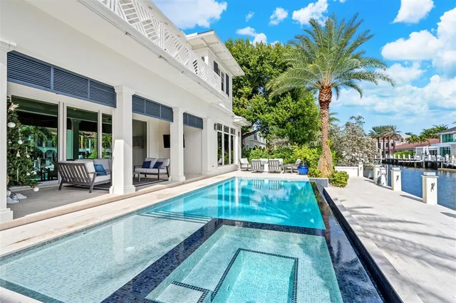 $12,900,000 | 400 Coral Way, Fort Lauderdale, FL 33301