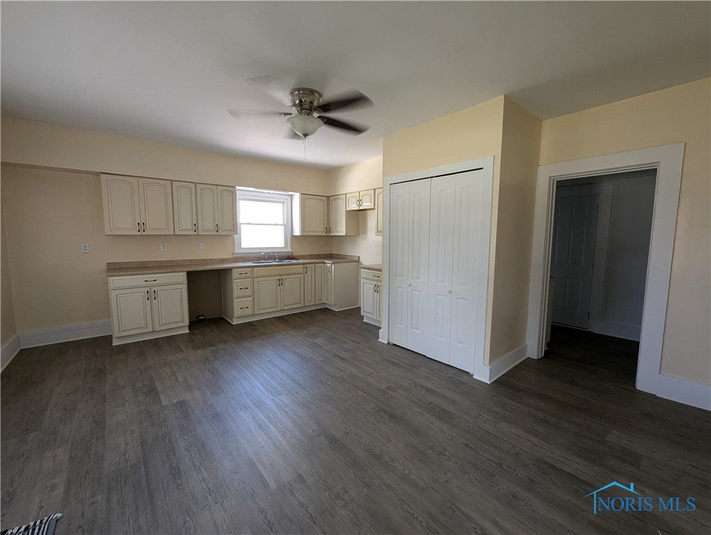 2149 Napoleon Road Fremont, OH 43420 - Photo 4 of 14 Gallery Image 4