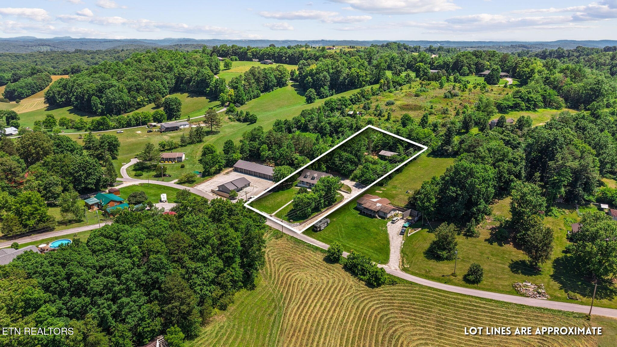 168 Church Road La Follette, TN 37766 - Photo 45 of 54 Approximate Lot Lines