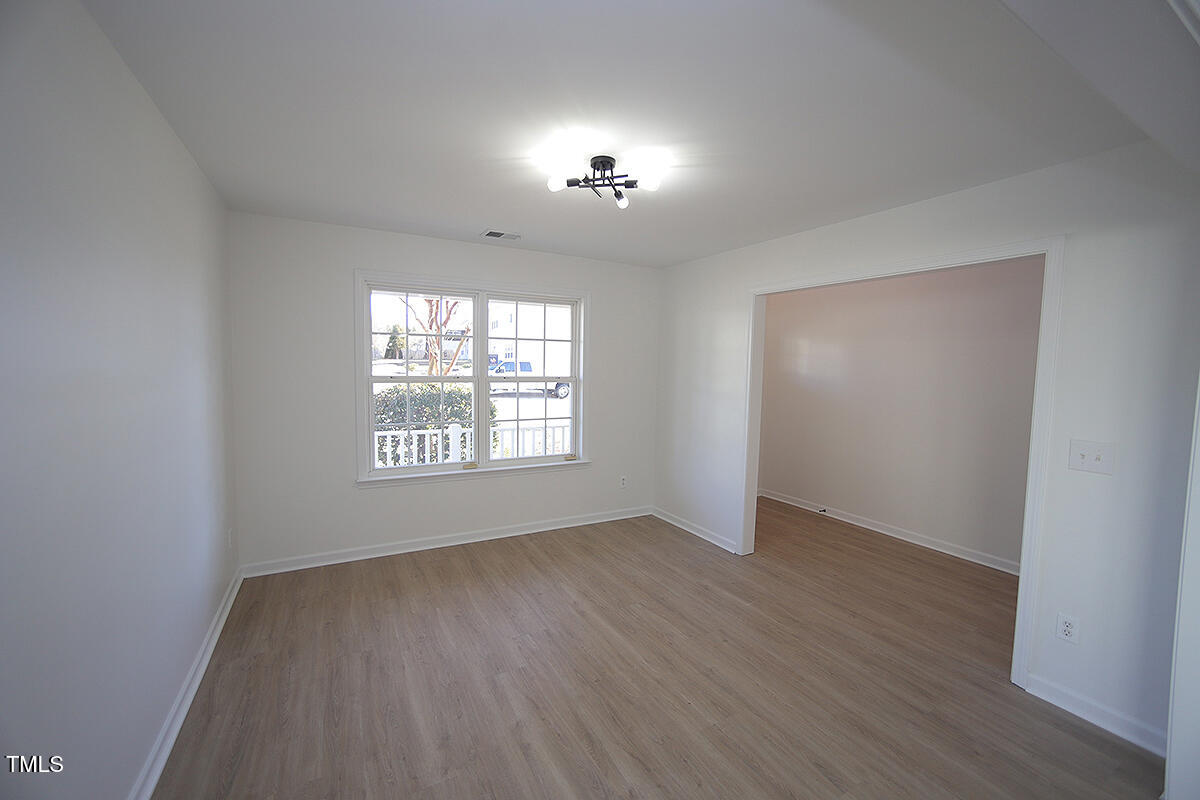 Living Room / Flex Room / Office