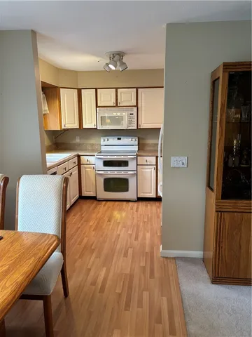 $369,900 | 62 Governors Hill, Unit 572, West Warwick, RI 02893