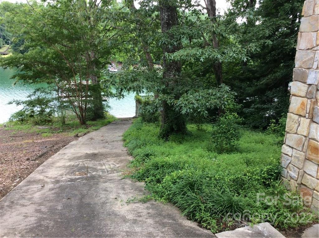1493 Harris Whisnant Road Morganton, NC 28655 - Photo 2 of 2