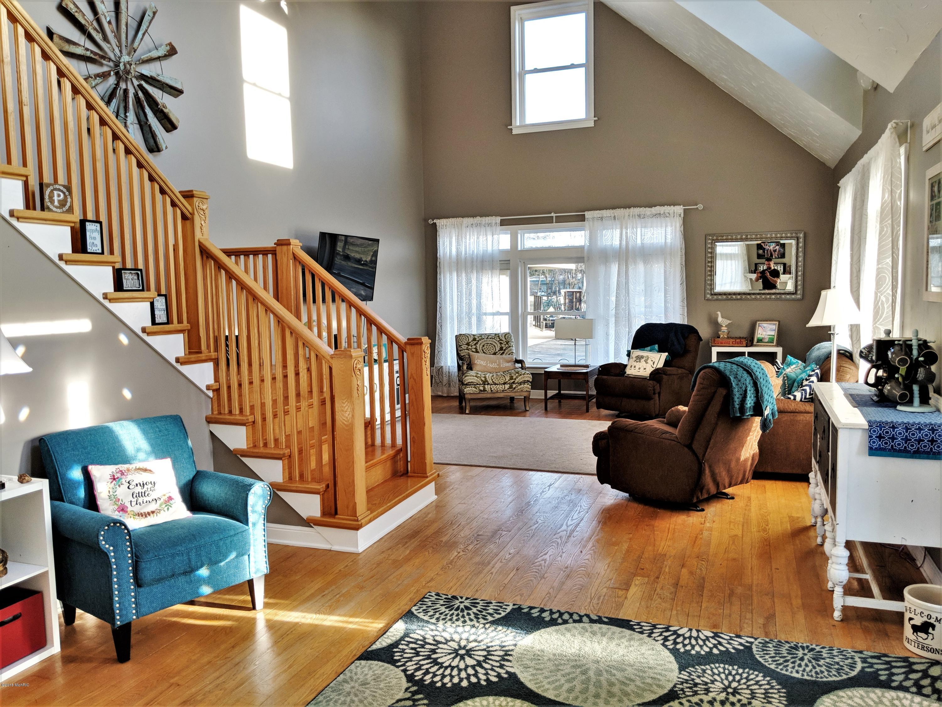 679 West Tuttle Road Ionia, MI 48846 - Photo 11 of 33 3