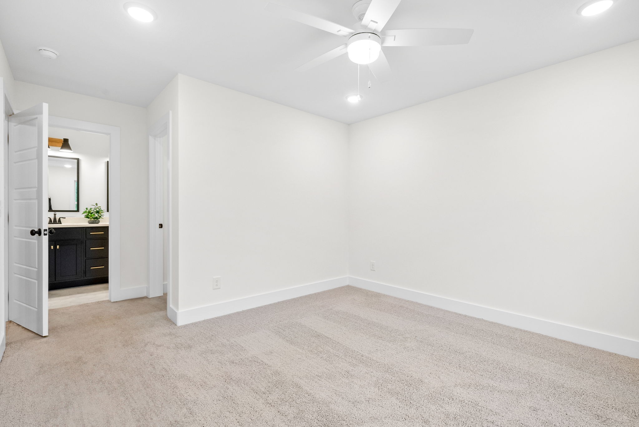 201 Dewberry Road Clarksville, TN 37042 - Photo 21 of 56 an empty room with a bathroom