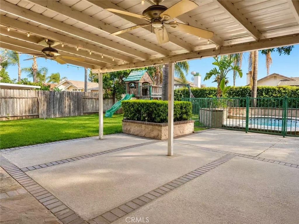 10905 Manchester Street Rancho Cucamonga, CA 91701 - Photo 14 of 16