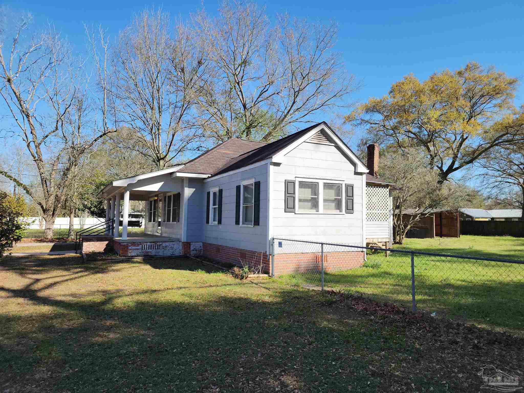 706 East Horner Street Atmore, AL 36502 - Photo 4 of 51