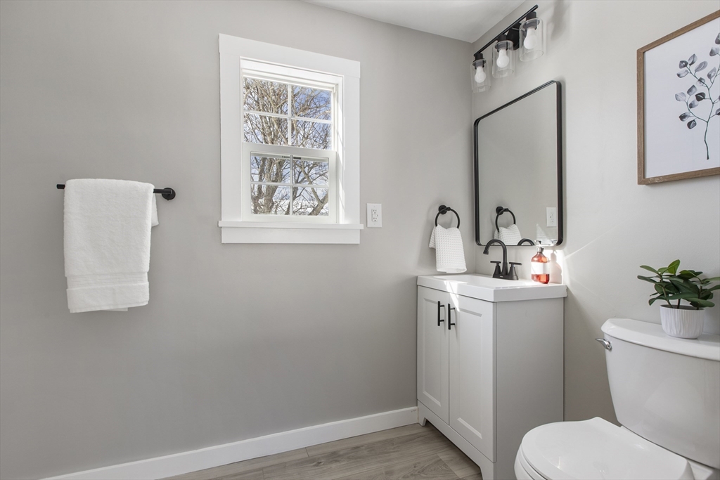 55 Bally Drive Raynham, MA 02767 - Photo 13 of 25