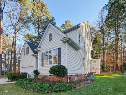 $760,000 | 105 Rossburn Way, Chapel Hill, NC 27516