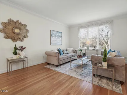 $760,000 | 105 Rossburn Way, Chapel Hill, NC 27516