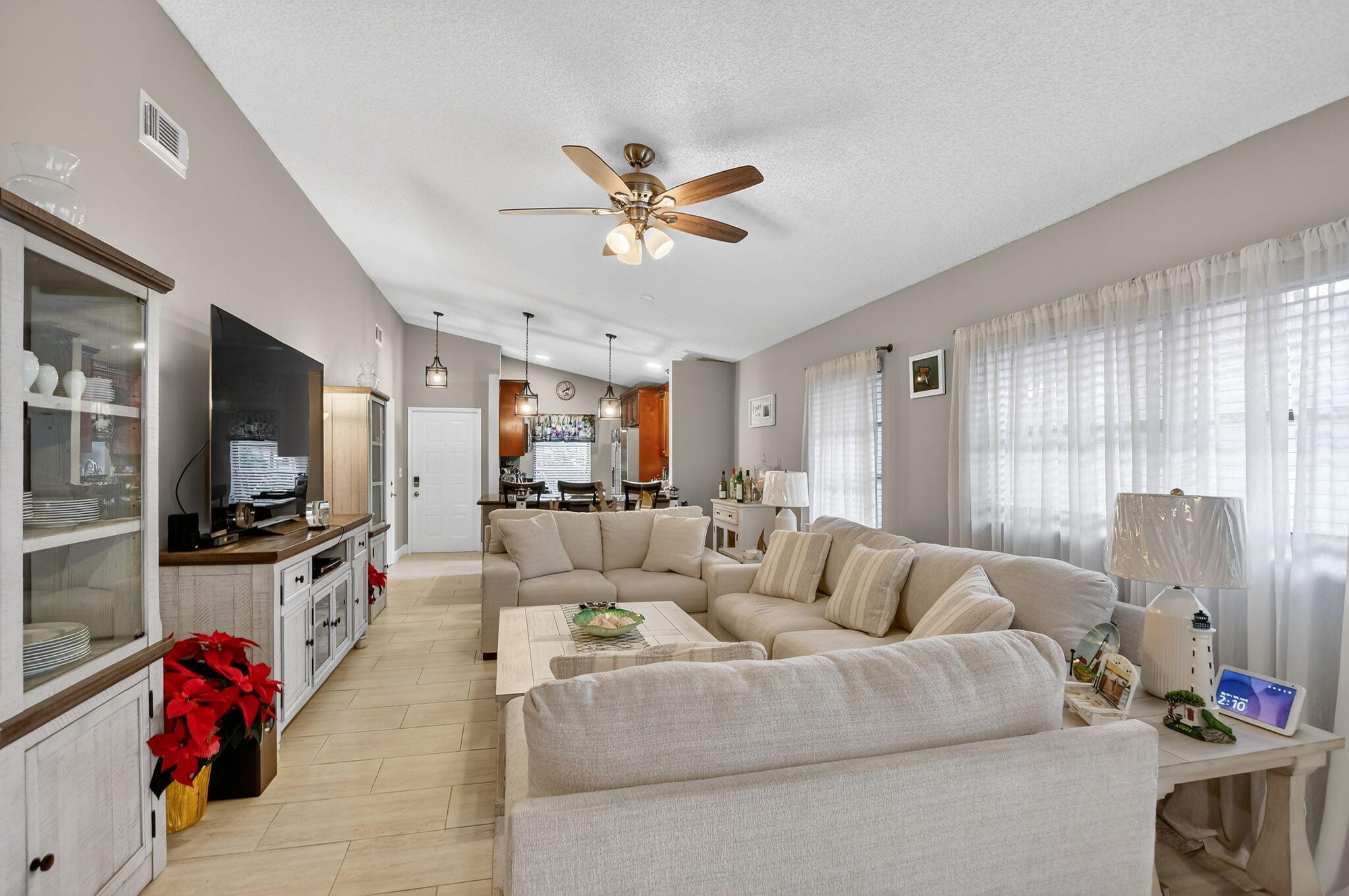 8081 Springtree Road, Unit C Boca Raton, FL 33496 - Photo 13 of 39 13-web-or-mls-DSC_5096