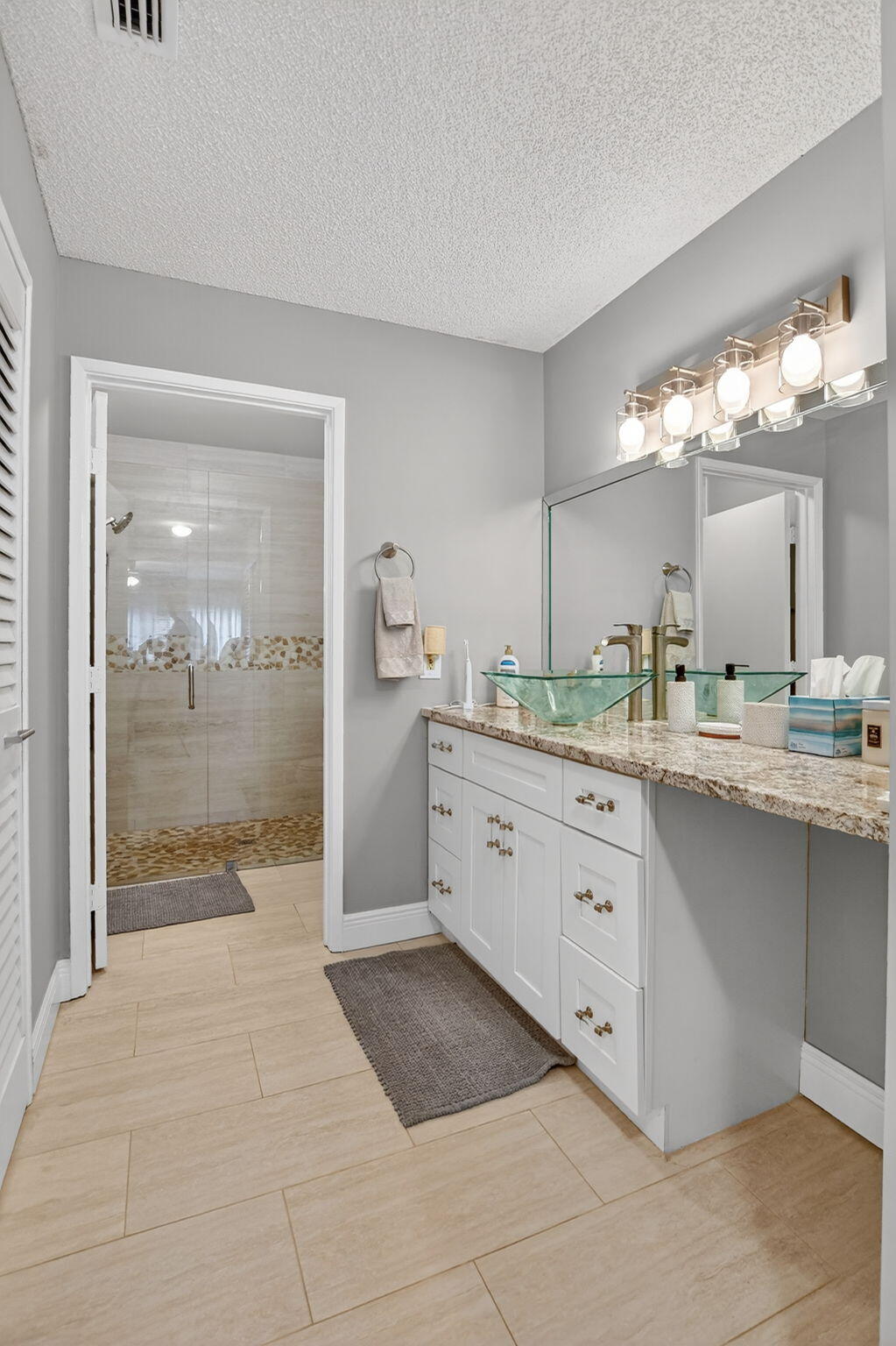 8081 Springtree Road, Unit C Boca Raton, FL 33496 - Photo 22 of 39 28-web-or-mls-DSC_5171