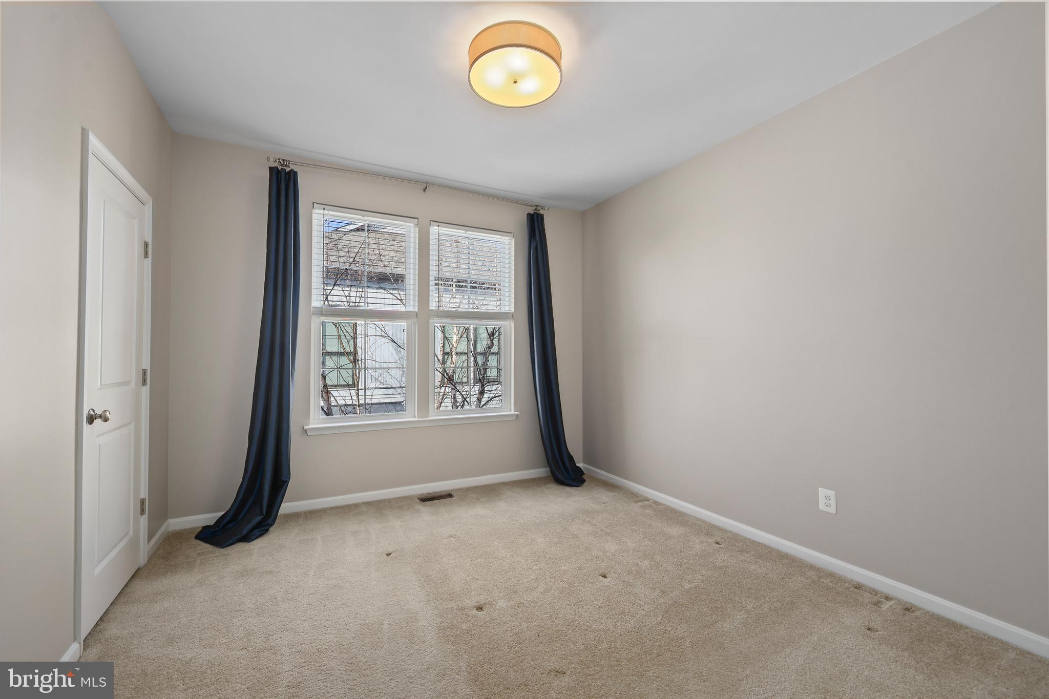 23486 Epperson Square Brambleton, VA 20148 - Photo 34 of 63