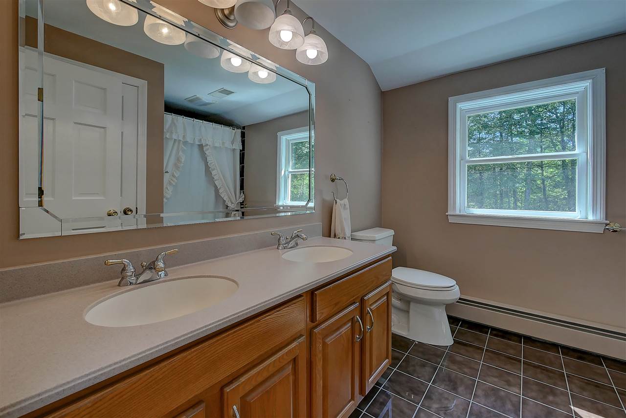 4 Tanbark Road Windham, NH 03087 - Photo 30 of 34