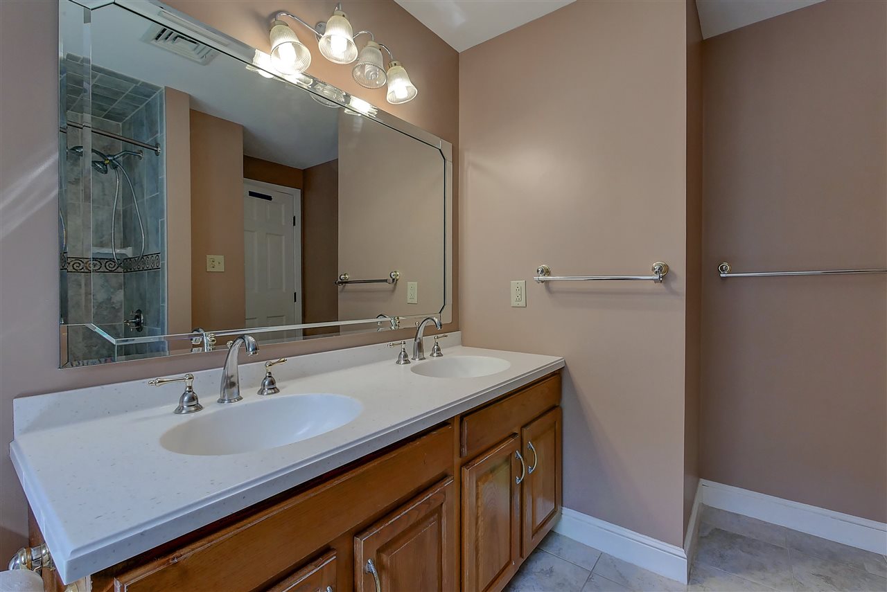 4 Tanbark Road Windham, NH 03087 - Photo 34 of 34