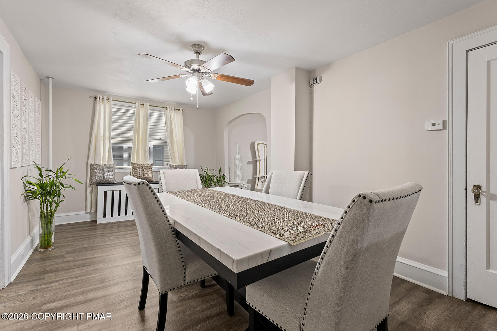 532 Eynon Street Scranton, PA 18504 - Photo 8 of 23 H27A0038_websize