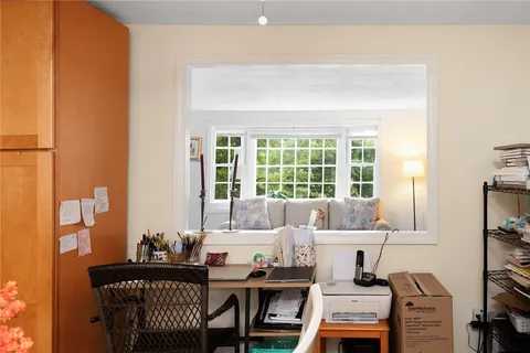 $575,000 | 145 Oak Crest Drive, East Providence, RI 02915
