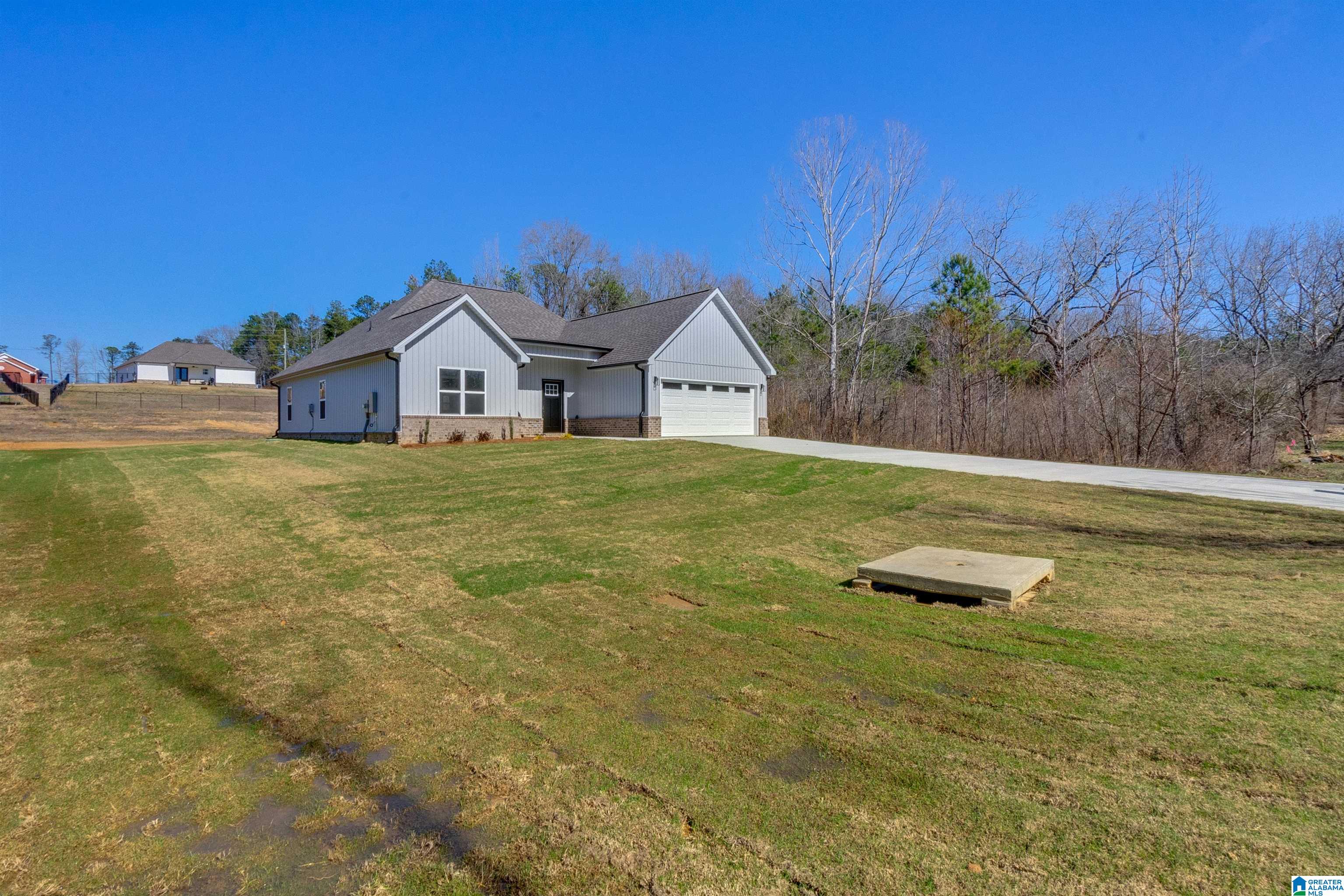 830 New Style Circle Clanton, AL 35045 - Photo 2 of 46