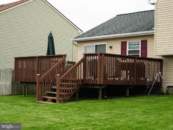 317 Aberdeen Road Williamstown, NJ 08094 - Photo 11 of 12 Deck