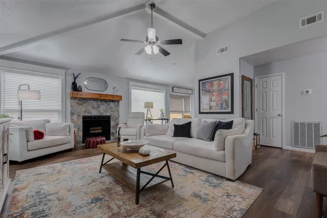 $250,000 | 10006 Prospect Hill Drive, Houston, TX 77064