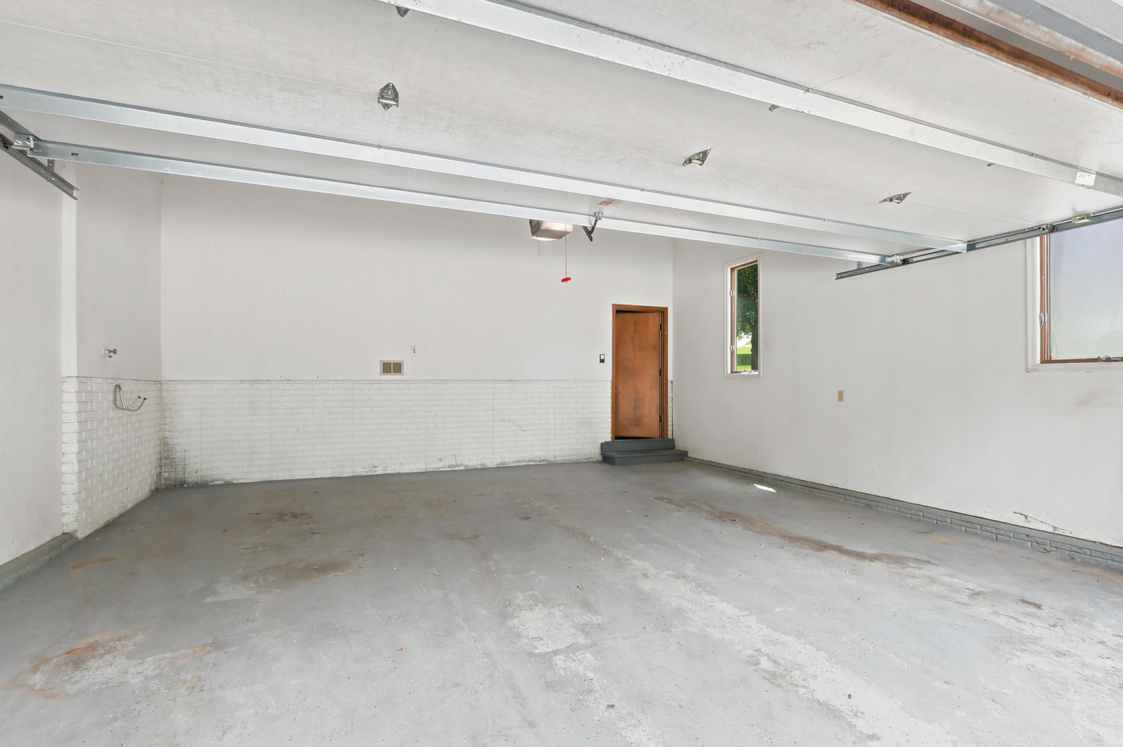 6401 Utica Ridge Road, Unit 12 Davenport, IA 52807 - Photo 28 of 35