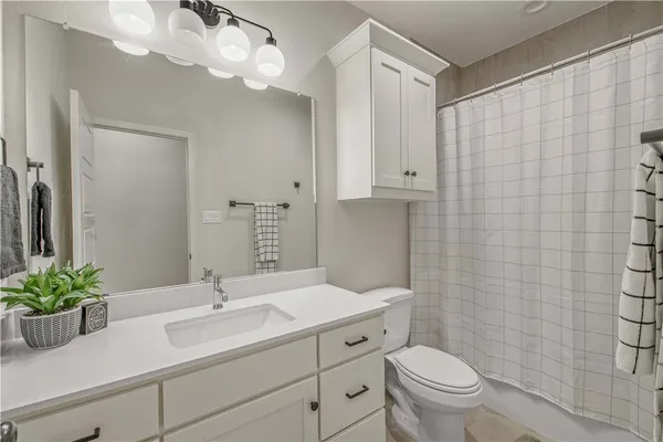 $619,900 | 4309 Batona Court, Bryan, TX 77802