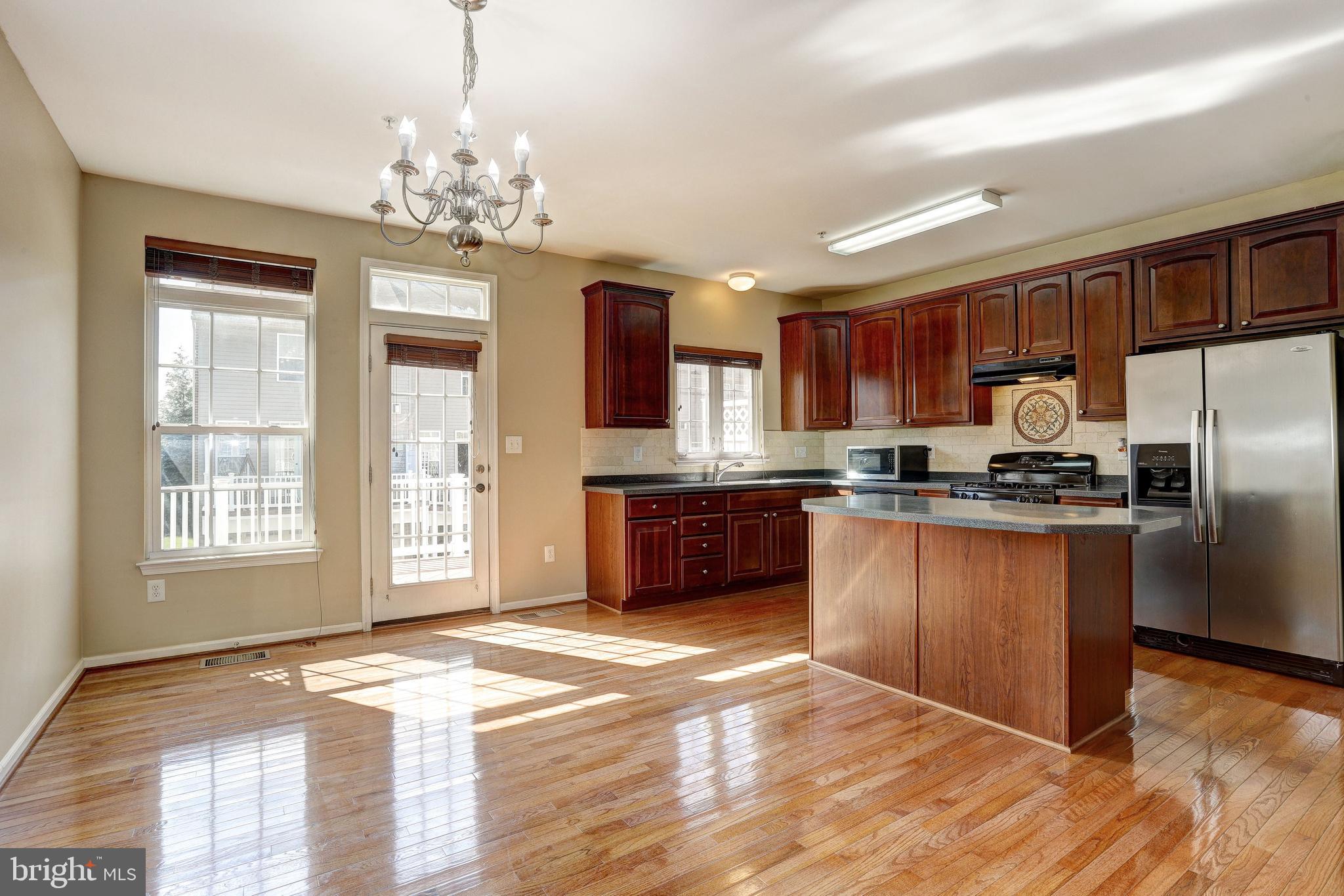 4715 Arsenal Road, Unit 40 Ellicott City, MD 21042 - Photo 8 of 40 Dining Room