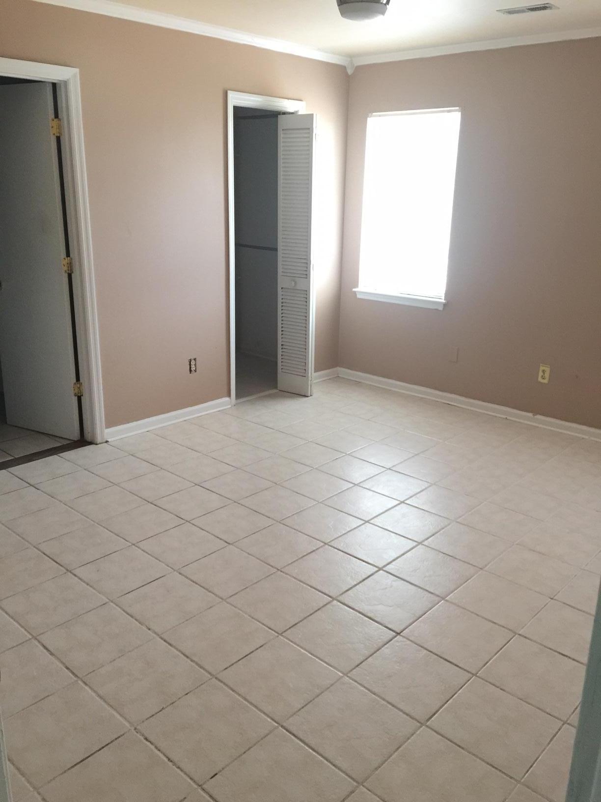 303 Kingbird Road Ladson, SC 29456 - Photo 10 of 15 IMG_1978