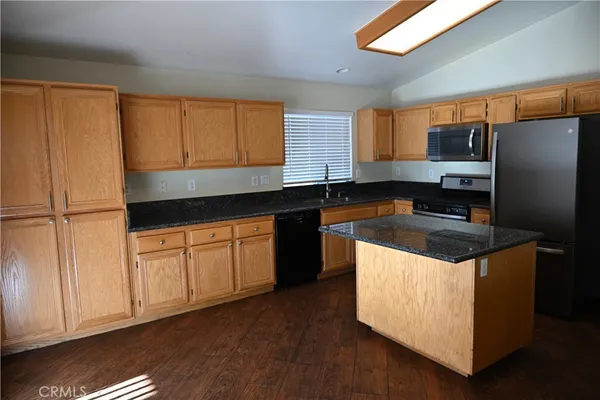 $3,800 | 26320 Antonio Circle, Loma Linda, CA 92354