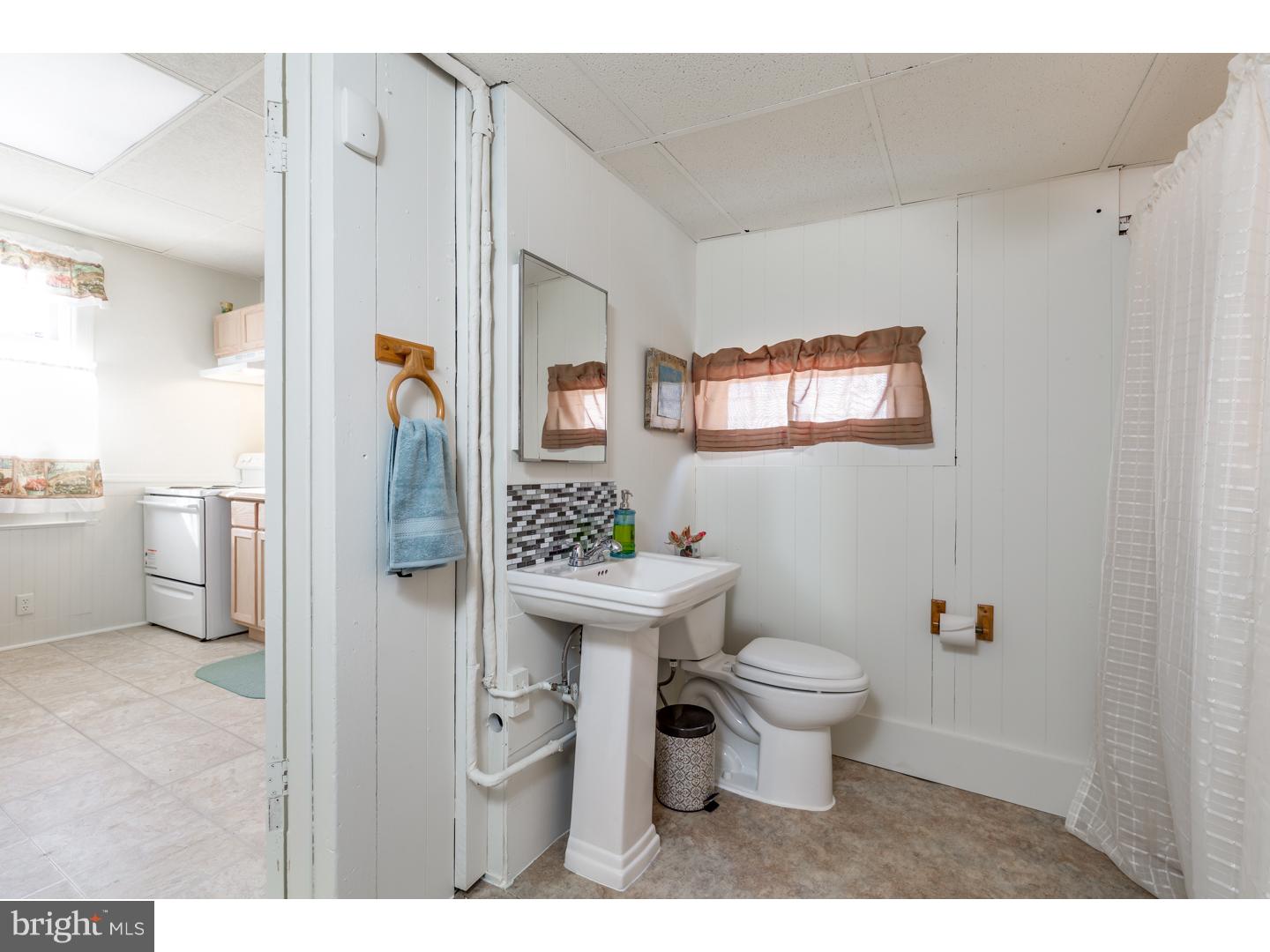 51 Spring Garden Street Riverside, NJ 08075 - Photo 12 of 25 Bathroom