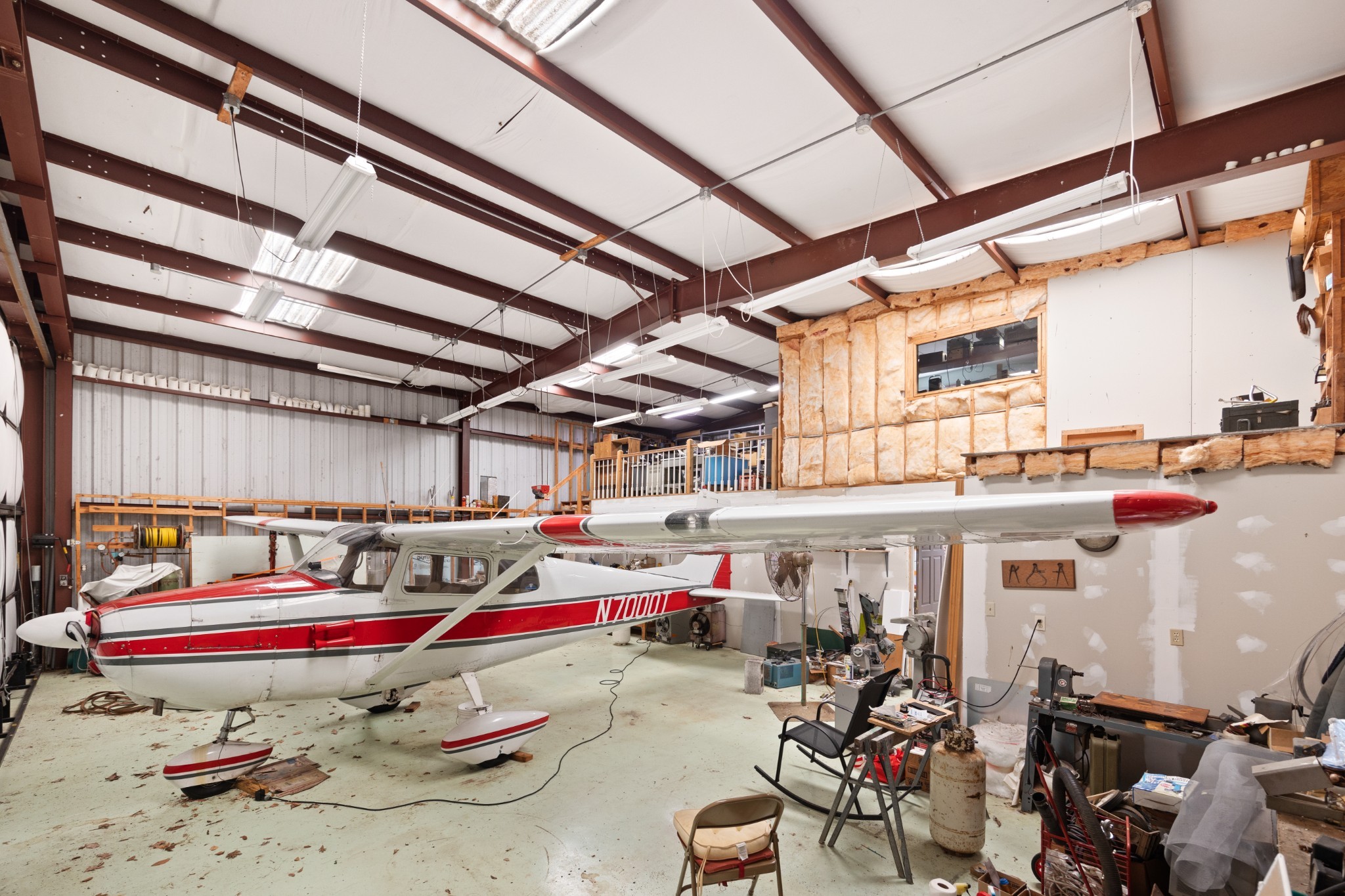205 Gwynn Road, Unit HANGAR #8 Lebanon, TN 37090 - Photo 29 of 35 a storage utility room