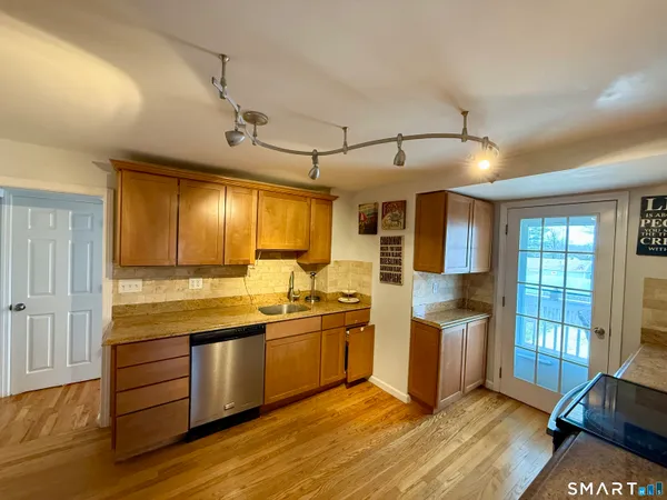 $3,750 | 65 Terrace Avenue, Stamford, CT 06905