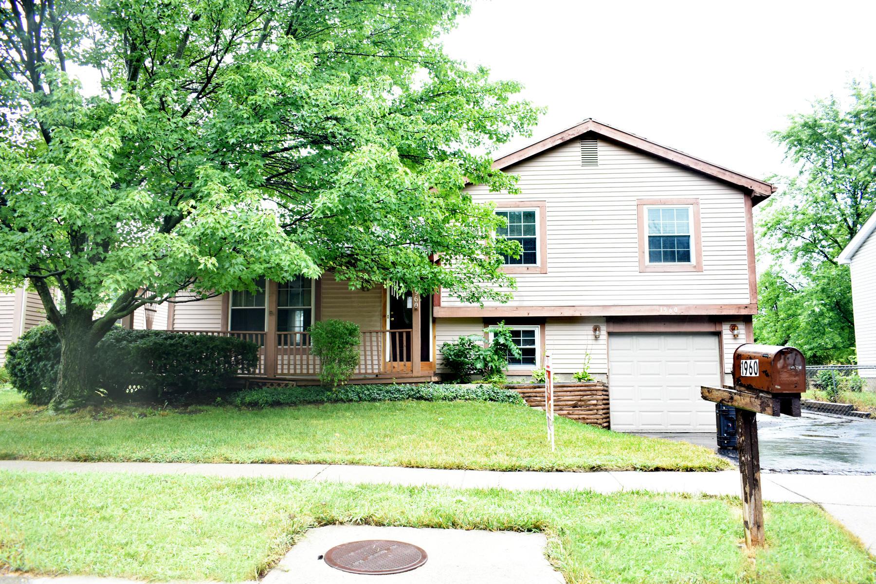 1960 Wolverhampton Road Powell, OH 43065 - Photo 4 of 31 Gallery Image 4