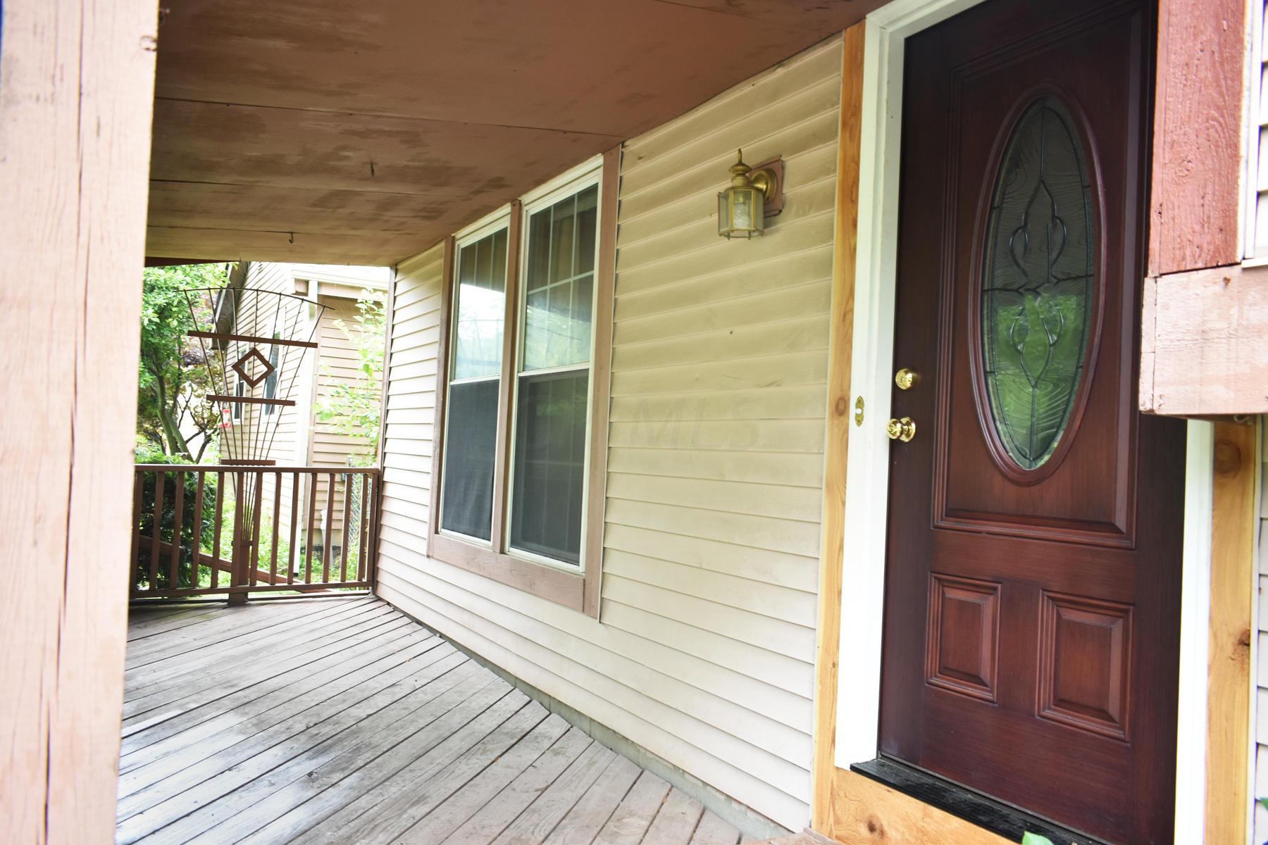 1960 Wolverhampton Road Powell, OH 43065 - Photo 5 of 31 Gallery Image 5